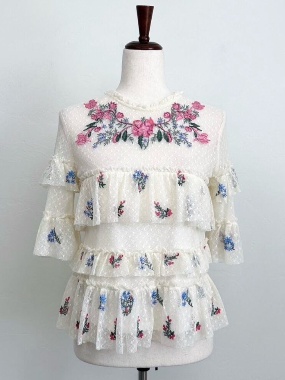 Willow & Clay Mesh Lace Embroidered Floral Beaded Ruffle Cottagecore Blouse NWT